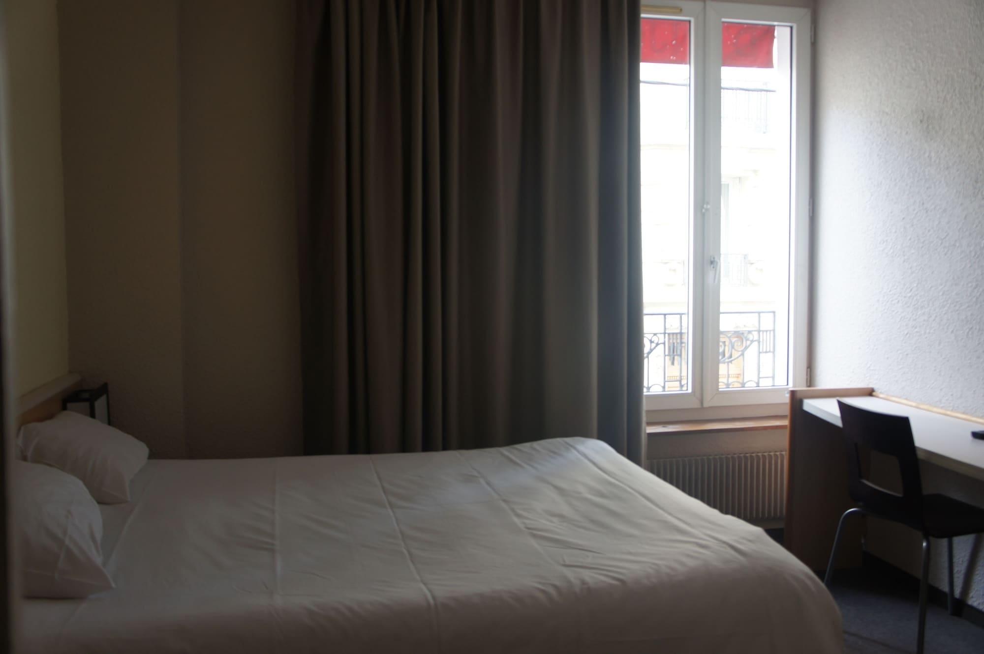 Hotel D'Anjou Levallois-Perret Eksteriør billede