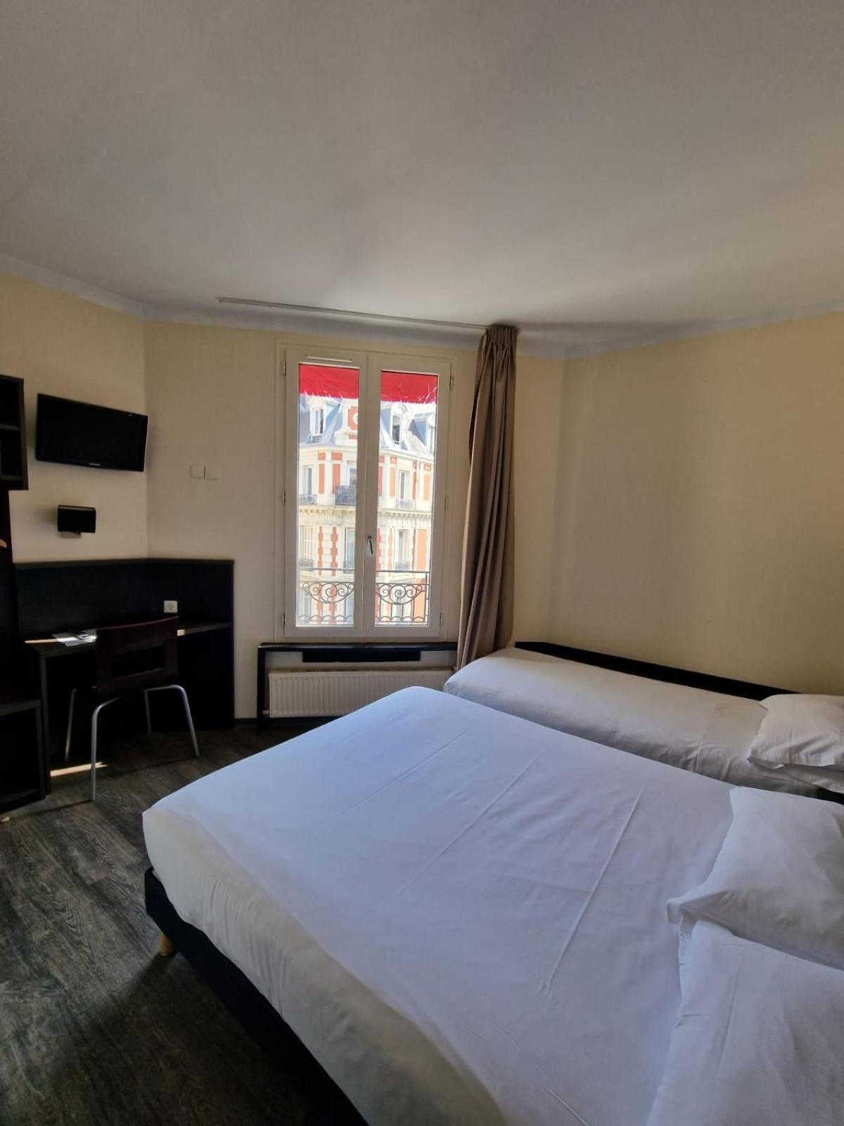 Hotel D'Anjou Levallois-Perret Eksteriør billede