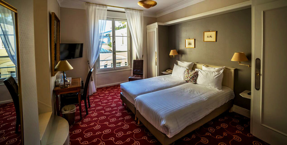 Hotel D'Anjou Levallois-Perret Eksteriør billede